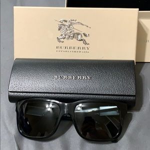 Burberry sunglasses